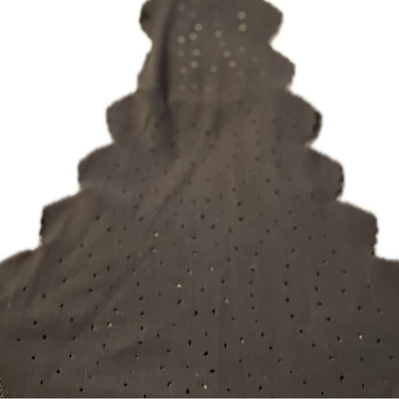 Lululemon Tank | Black & Dark Grey - Picture 5 of 6